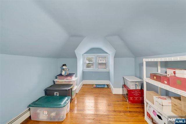 1130 Edgewood Lane, Fort Lee, NJ 07024