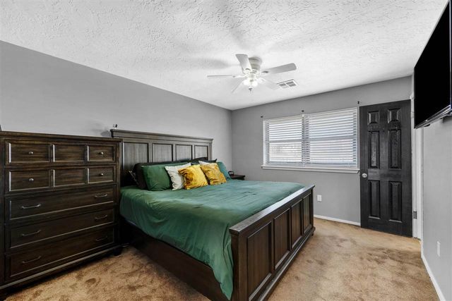 127 SE Berkshire Way, Lawton, OK 73501