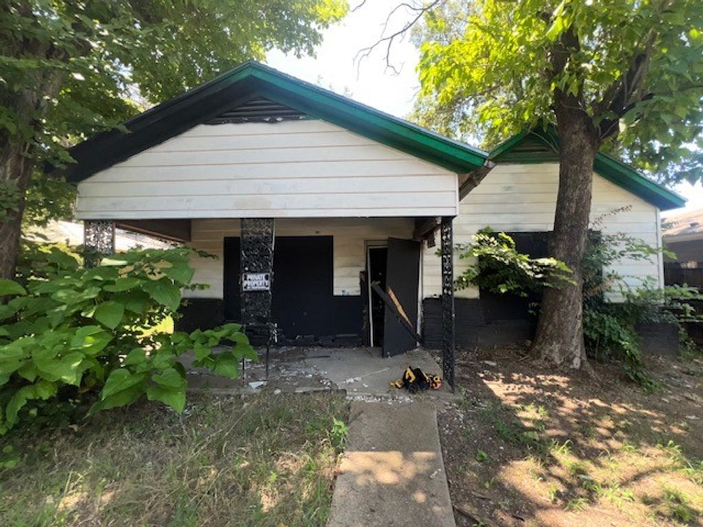 5234 Velma Drive, Fort Worth, TX 76105