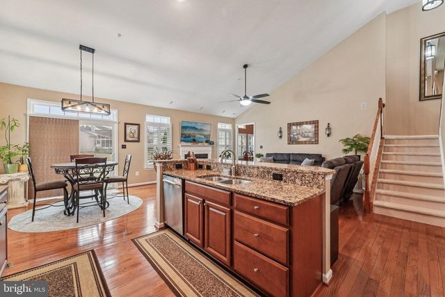 5915 JACOBEAN PL, New Market, MD 21774