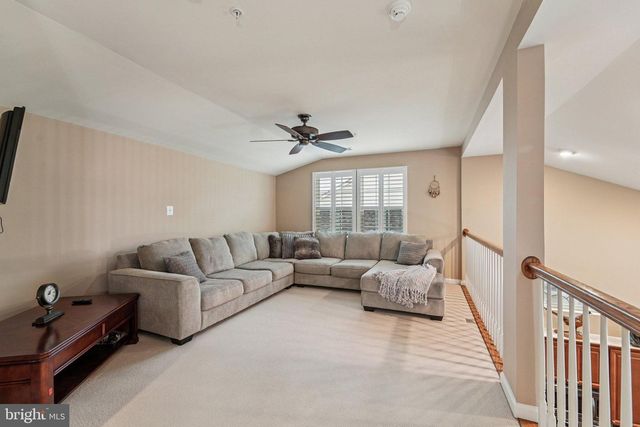 5915 JACOBEAN PL, New Market, MD 21774