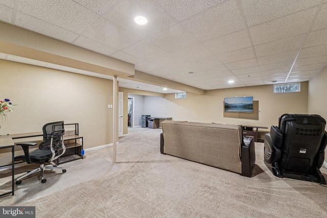 5915 JACOBEAN PL, New Market, MD 21774