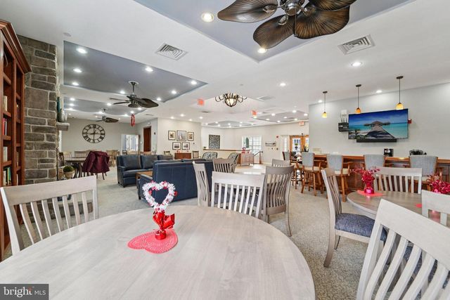 5915 JACOBEAN PL, New Market, MD 21774