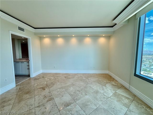 322 KAREN Avenue 1705, Las Vegas, NV 89109