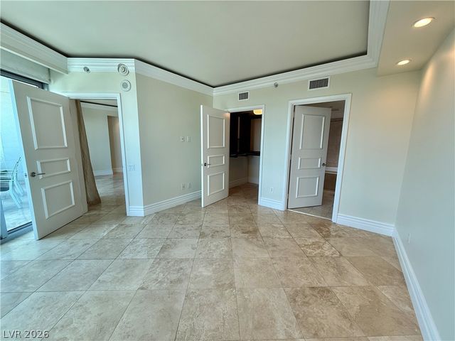 322 KAREN Avenue 1705, Las Vegas, NV 89109