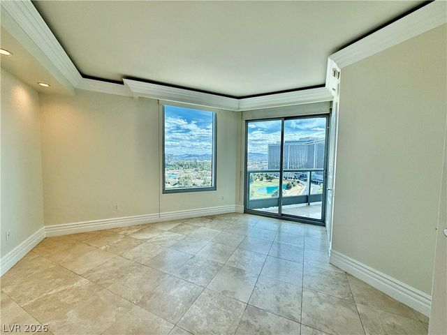 322 KAREN Avenue 1705, Las Vegas, NV 89109