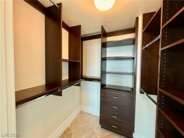 322 KAREN Avenue 1705, Las Vegas, NV 89109