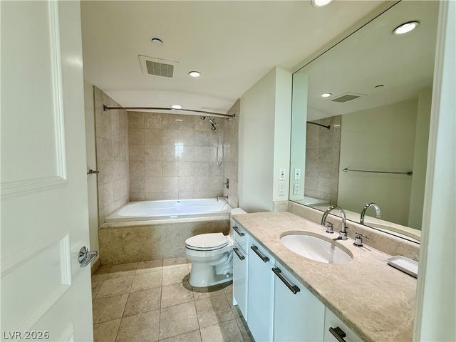 322 KAREN Avenue 1705, Las Vegas, NV 89109