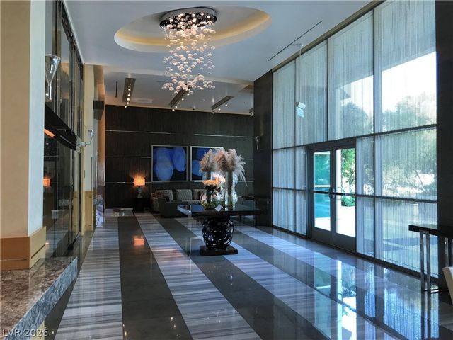 322 KAREN Avenue 1705, Las Vegas, NV 89109