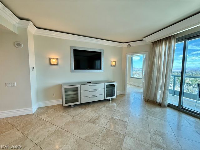 322 KAREN Avenue 1705, Las Vegas, NV 89109