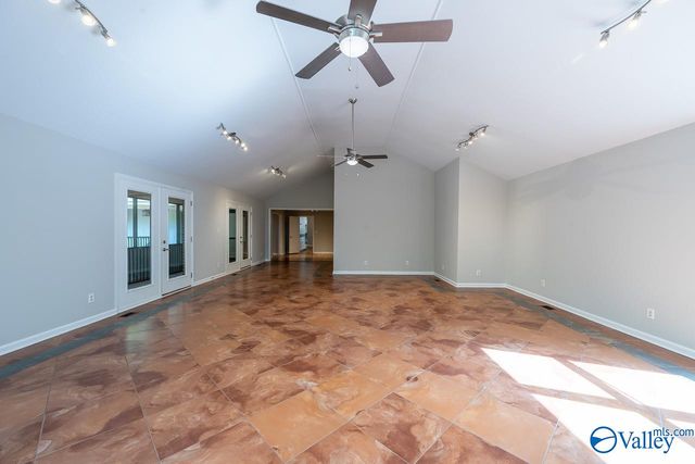 7907 Smoke Rise Road, Huntsville, AL 35802