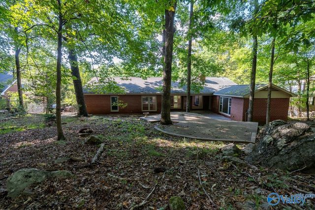 7907 Smoke Rise Road, Huntsville, AL 35802