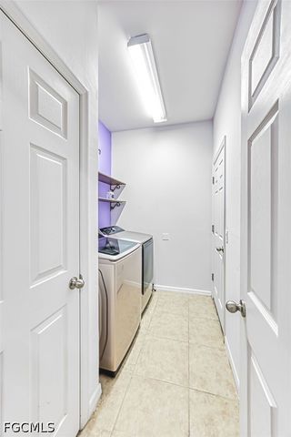 705 SW 10th PL, Cape Coral, FL 33991