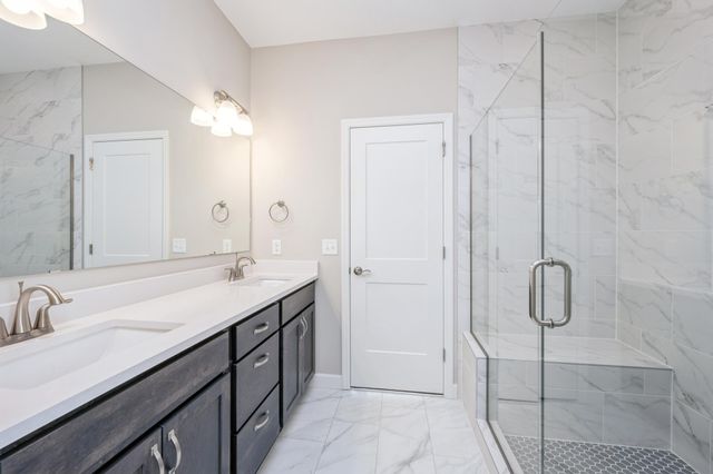 1501 Raccoon Lane, New Richmond, WI 54017