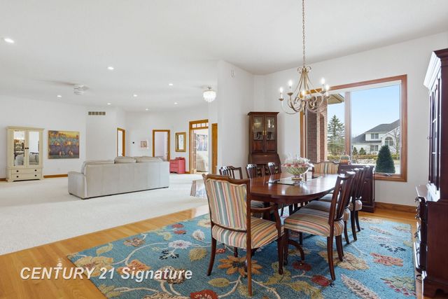 12 W Grove Court, Freeland, MI 48623