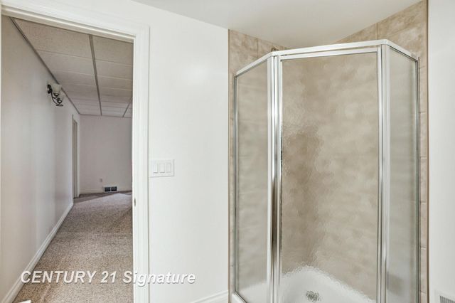 12 W Grove Court, Freeland, MI 48623