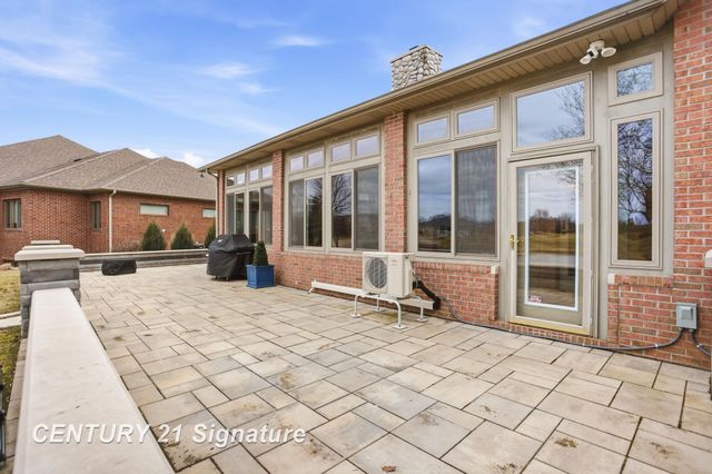 12 W Grove Court, Freeland, MI 48623