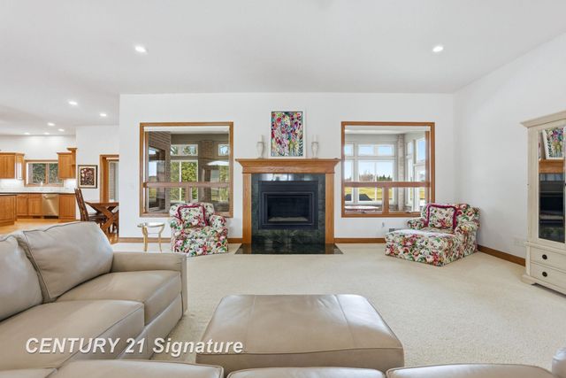 12 W Grove Court, Freeland, MI 48623