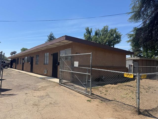 4316 E Olive Avenue A-E, Fresno, CA 93702