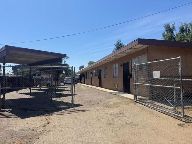 4316 E Olive Avenue A-E, Fresno, CA 93702