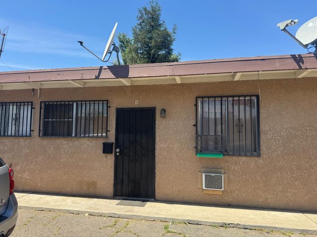 4316 E Olive Avenue A-E, Fresno, CA 93702