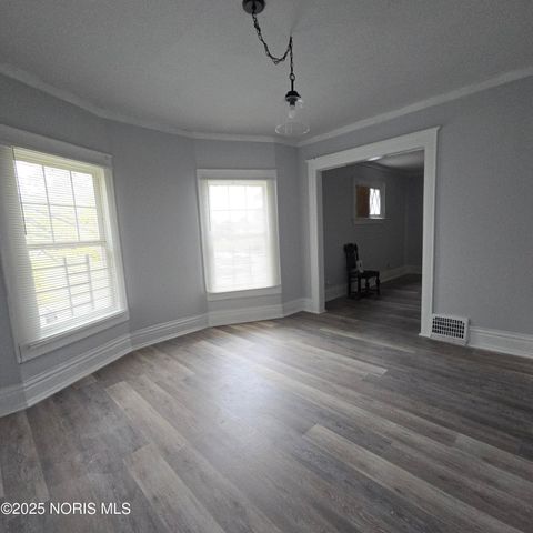 2446 Fulton Street, Toledo, OH 43620