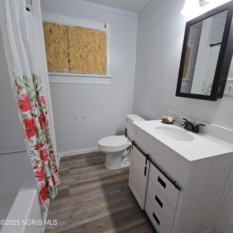 2446 Fulton Street, Toledo, OH 43620