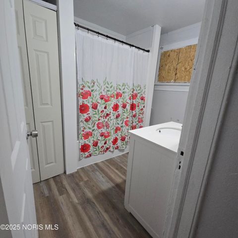 2446 Fulton Street, Toledo, OH 43620