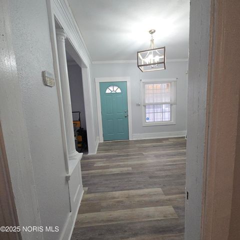 2446 Fulton Street, Toledo, OH 43620