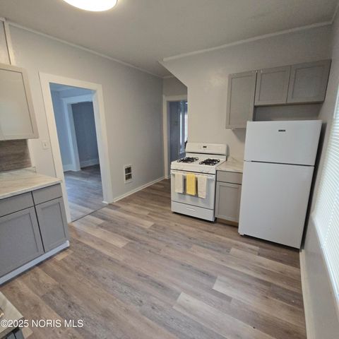 2446 Fulton Street, Toledo, OH 43620