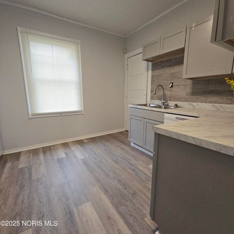 2446 Fulton Street, Toledo, OH 43620