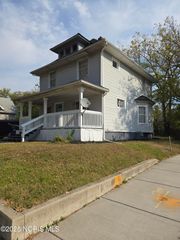 2446 Fulton Street, Toledo, OH 43620
