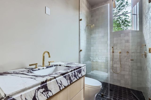 1104 Maufrais ST, Austin, TX 78703