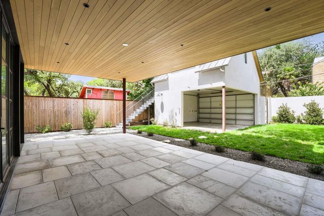 1104 Maufrais ST, Austin, TX 78703