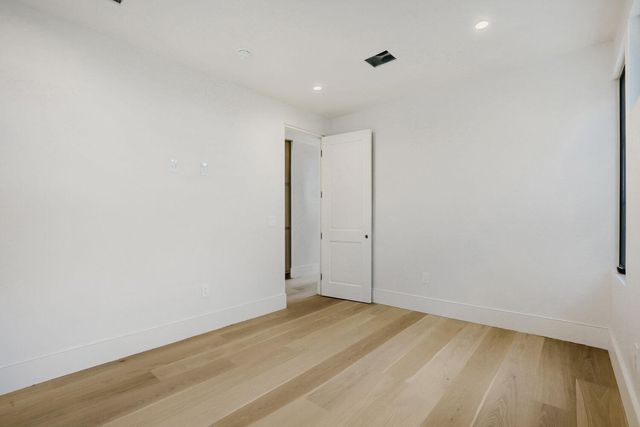 1104 Maufrais ST, Austin, TX 78703