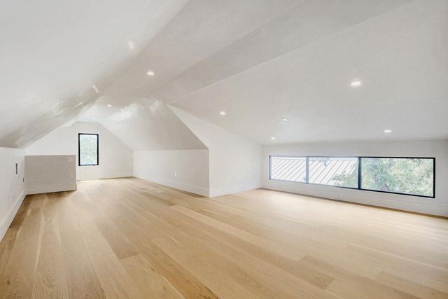 1104 Maufrais ST, Austin, TX 78703
