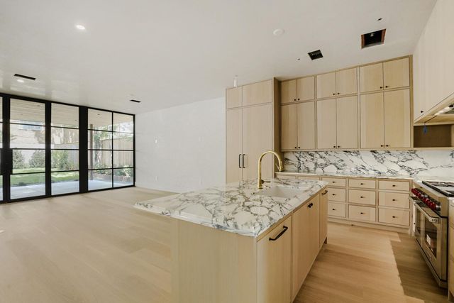 1104 Maufrais ST, Austin, TX 78703