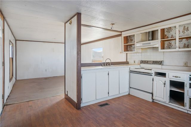 4742 N Powell Avenue, Kingman, AZ 86409