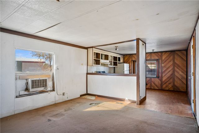 4742 N Powell Avenue, Kingman, AZ 86409