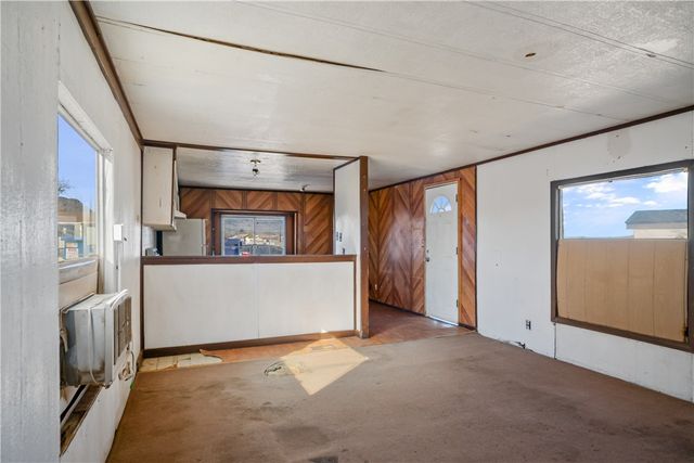 4742 N Powell Avenue, Kingman, AZ 86409