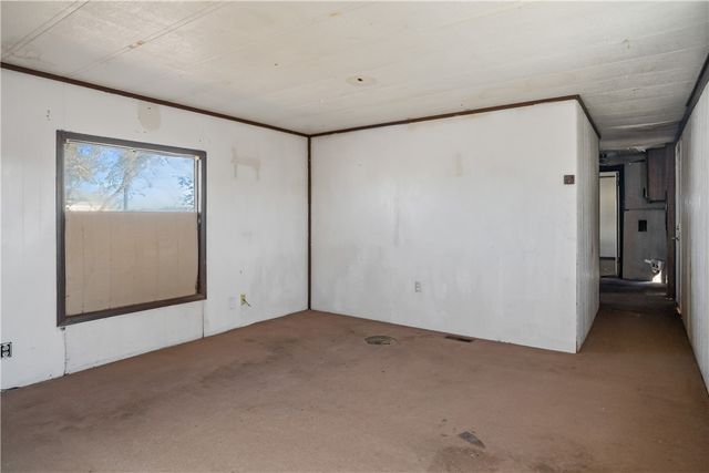 4742 N Powell Avenue, Kingman, AZ 86409