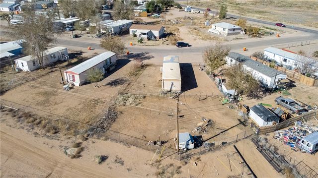 4742 N Powell Avenue, Kingman, AZ 86409