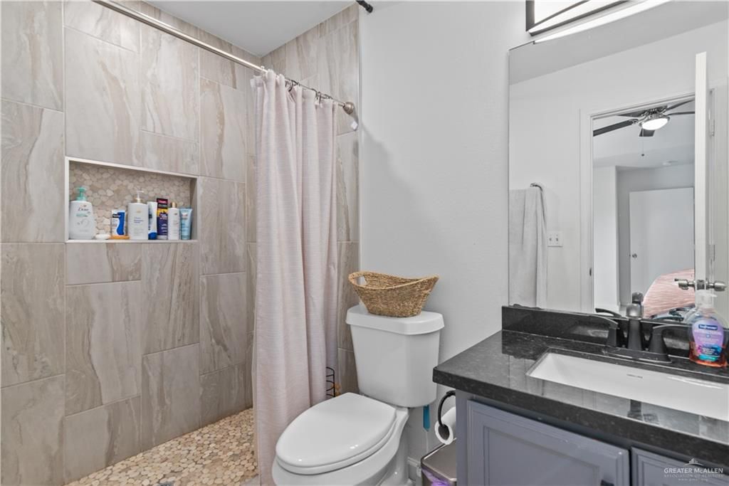 Image 16 of property listing at 1607 Tulipan Avenue, Mission, TX 78572