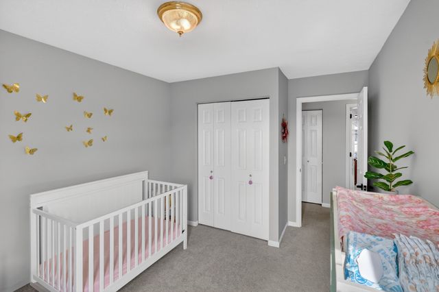 110 Edgehill Ln, Hendersonville, TN 37075