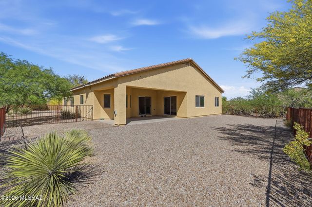 940 N Deep Rock Drive, Vail, AZ 85641