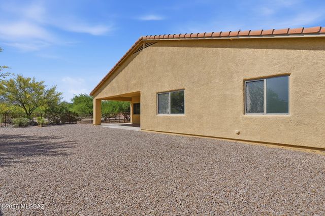 940 N Deep Rock Drive, Vail, AZ 85641
