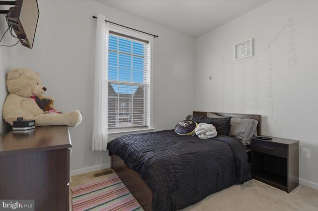 3595 FOSSILSTONE PL, Waldorf, MD 20601