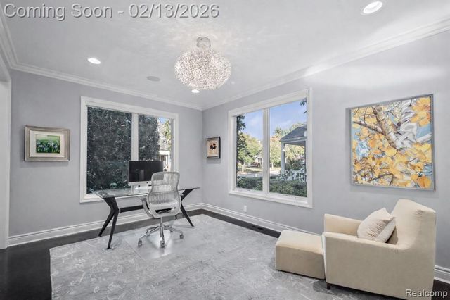 1585 Henrietta Street, Birmingham, MI 48009