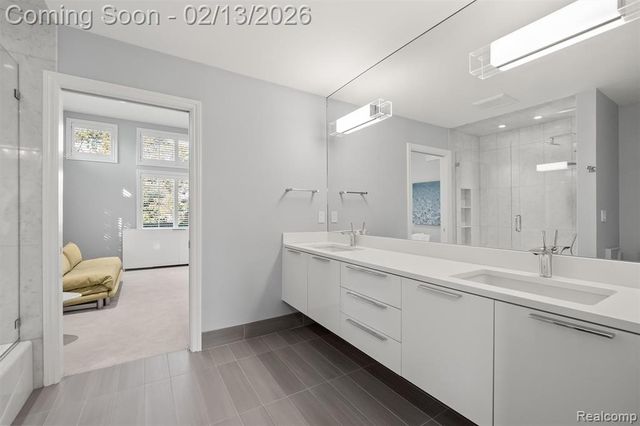 1585 Henrietta Street, Birmingham, MI 48009