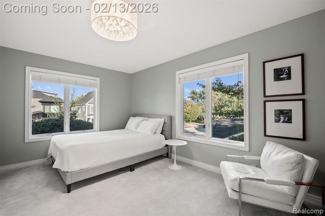 1585 Henrietta Street, Birmingham, MI 48009